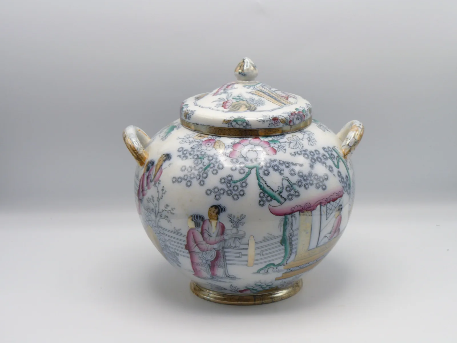 Complete Pot Pouri Mulberry & Polychrome