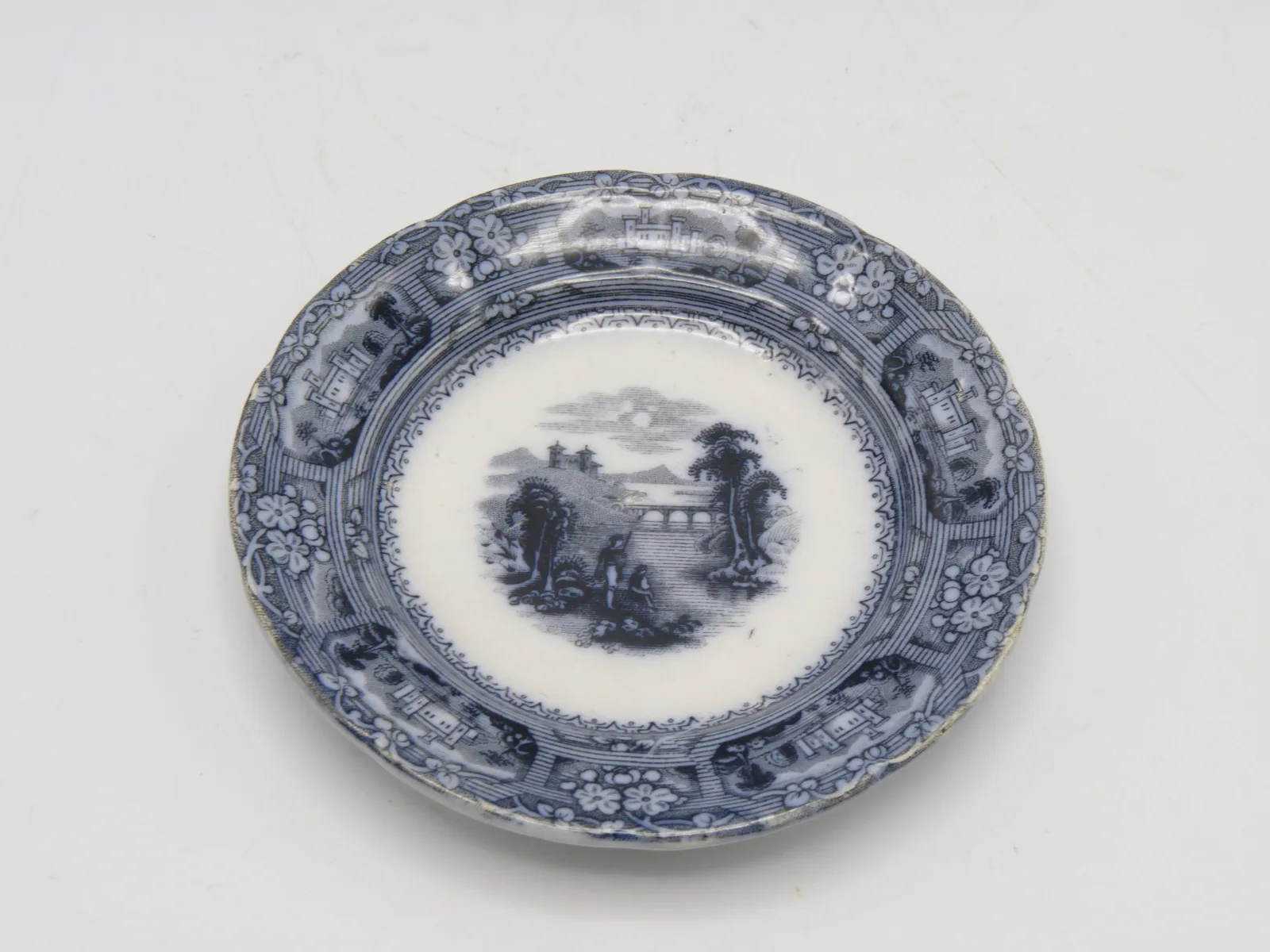 Mulberry Cup Plate - Florentine