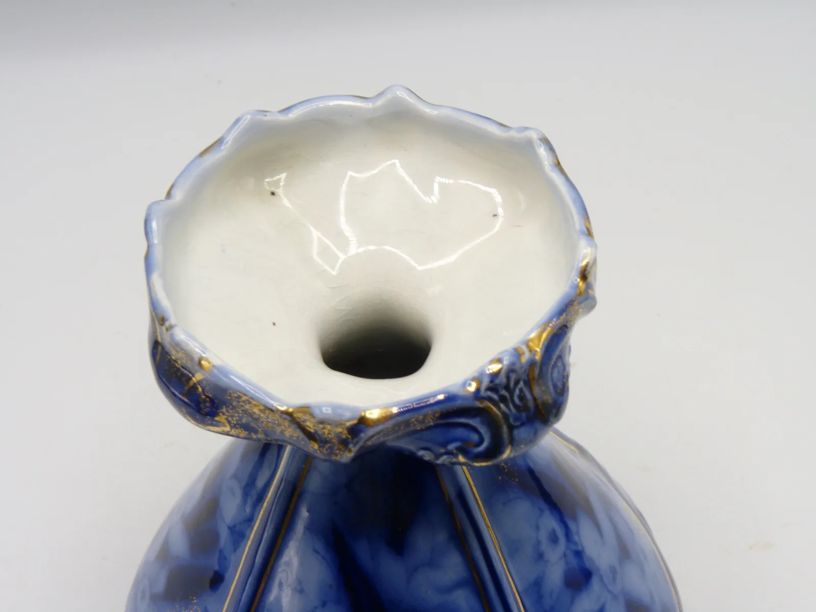 Art Nouveau Flow Blue Vase - Rare - Image 4
