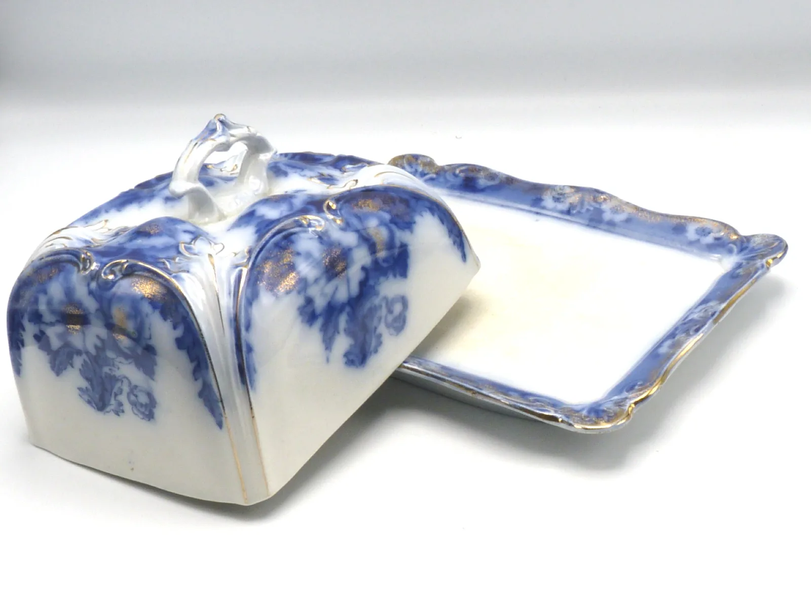 Flow Blue Cheese Dish - Cheese Keep - Image 5