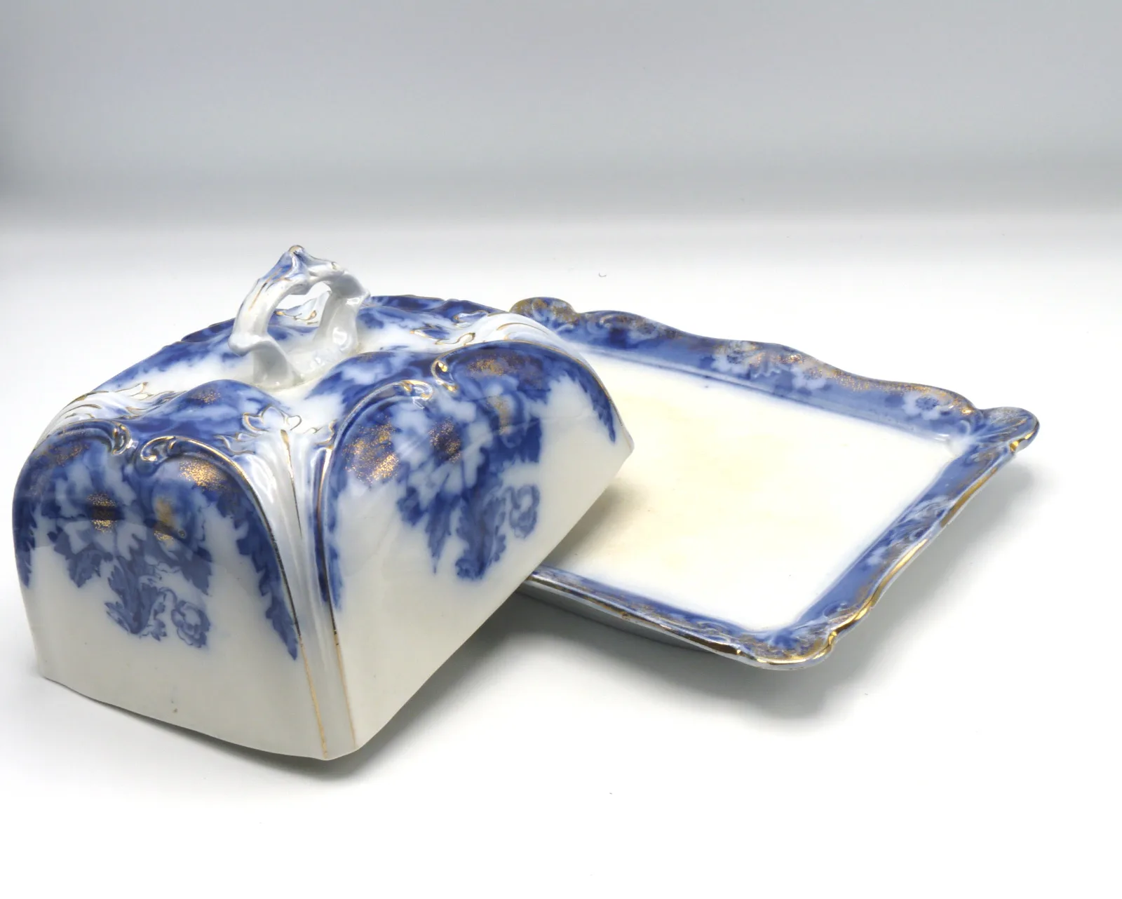Flow Blue Cheese Dish - Cheese Keep - Image 4