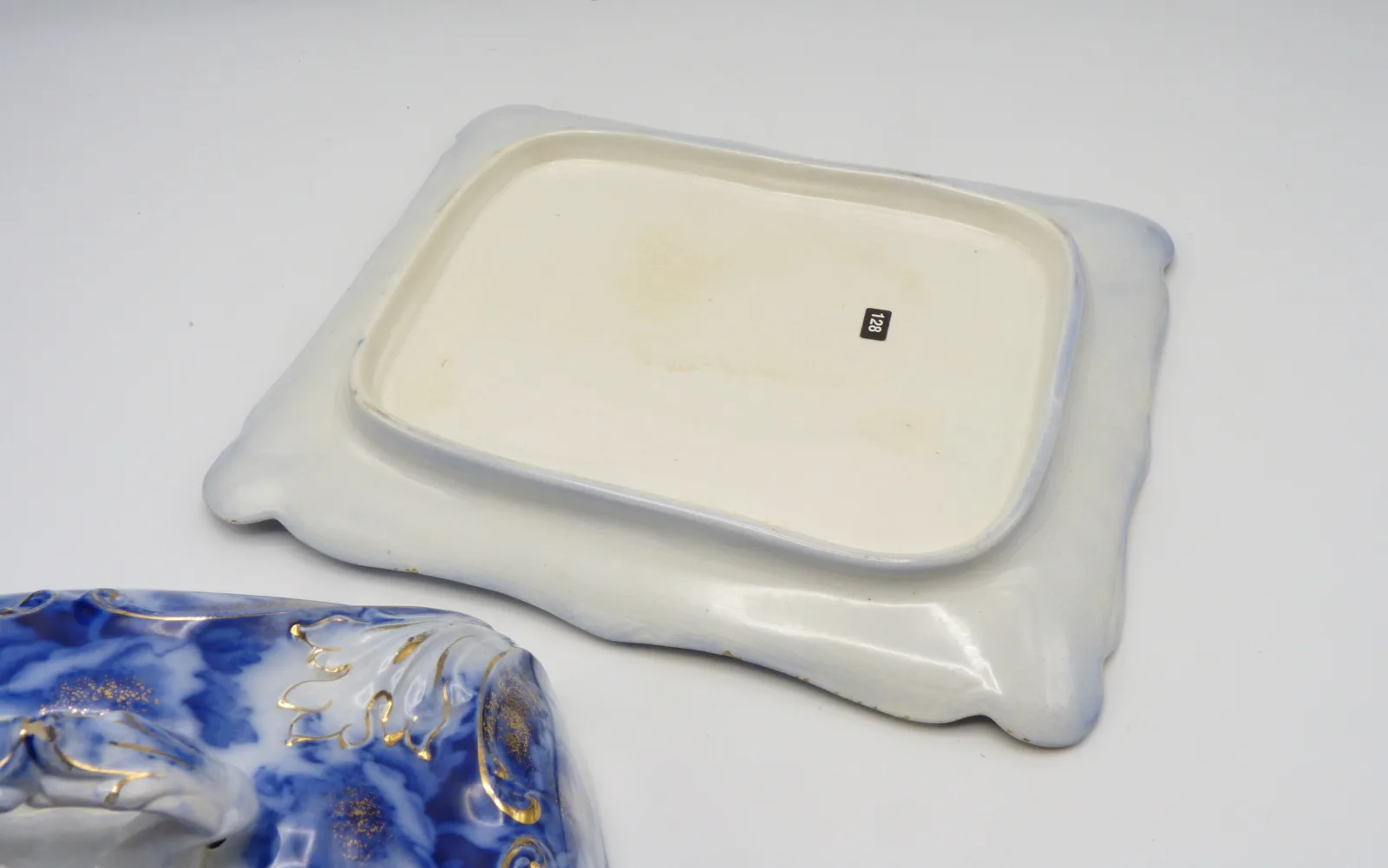 Flow Blue Cheese Dish - Cheese Keep - Image 2