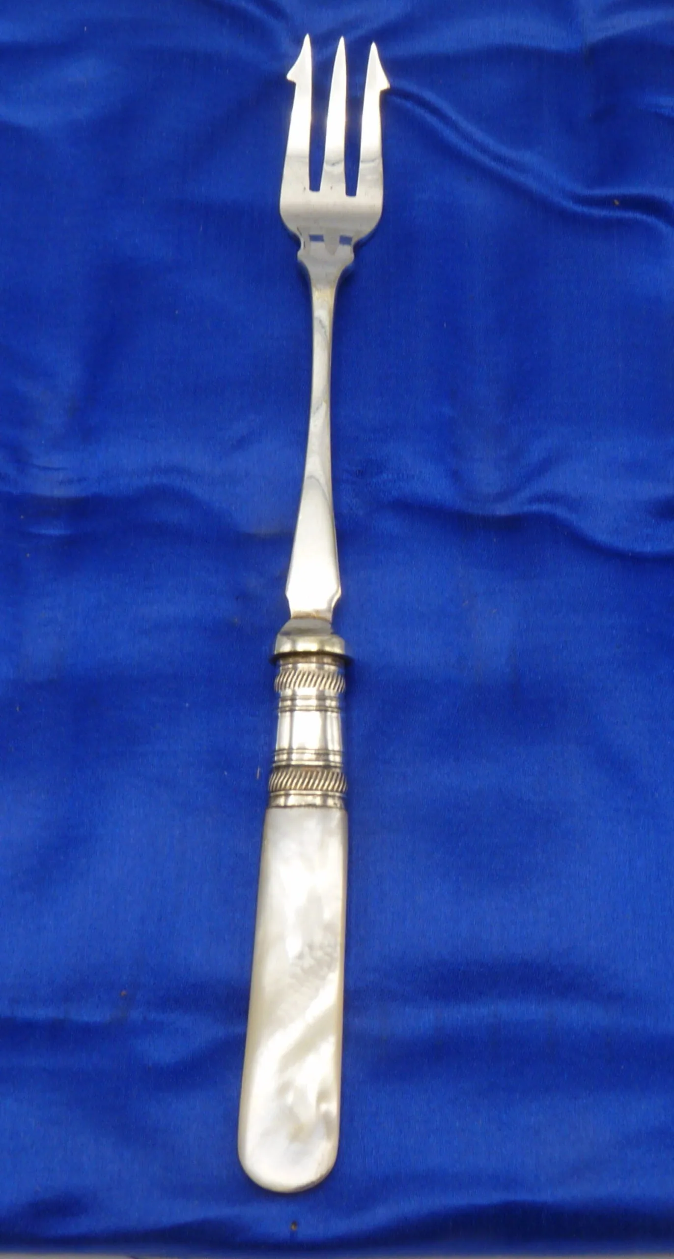 Pickle Fork - Mother of Pearl Handled - Image 2