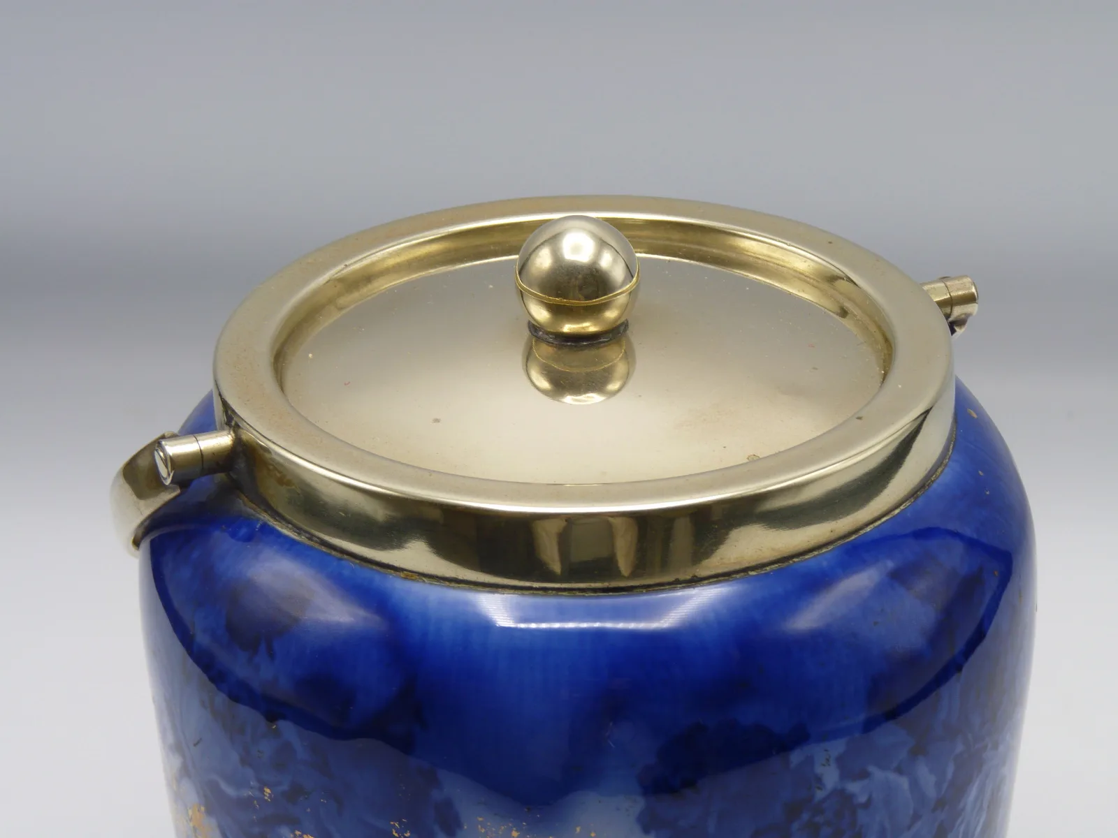 Flow Blue ~ Doulton ~ Gloire-De-Dijon ~ Biscuit Barrel - Image 3