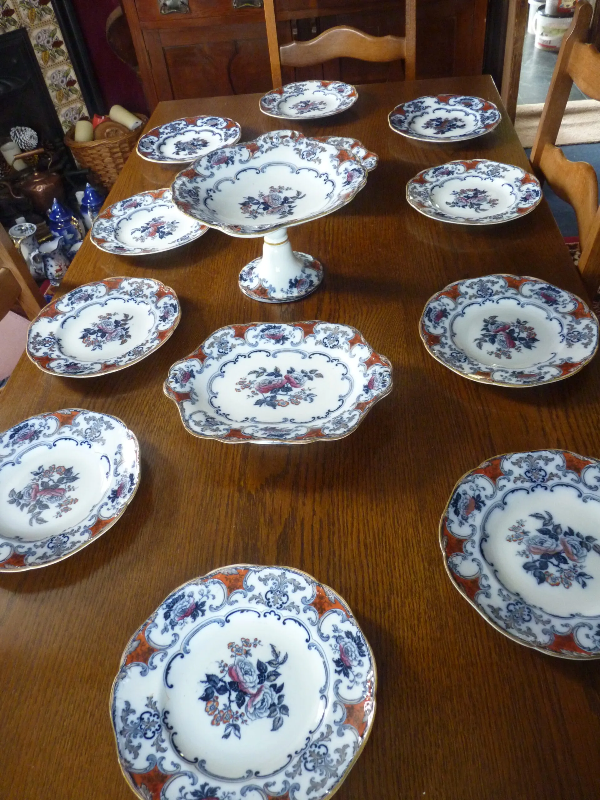 Mulberry Polychrome Dessert Set – Wedgwood Pearl - Image 16