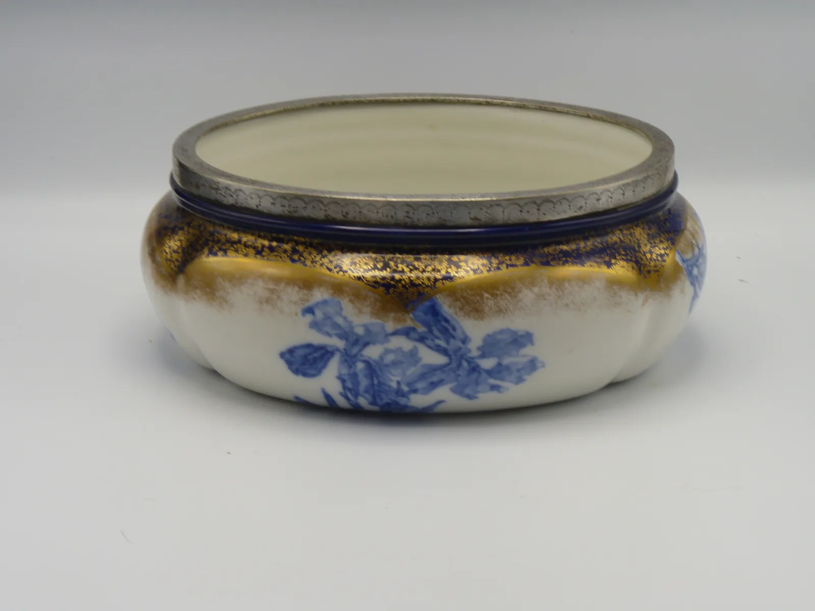 Flow Blue Doulton Salad Bowl - Silver Plated Rim - Image 7