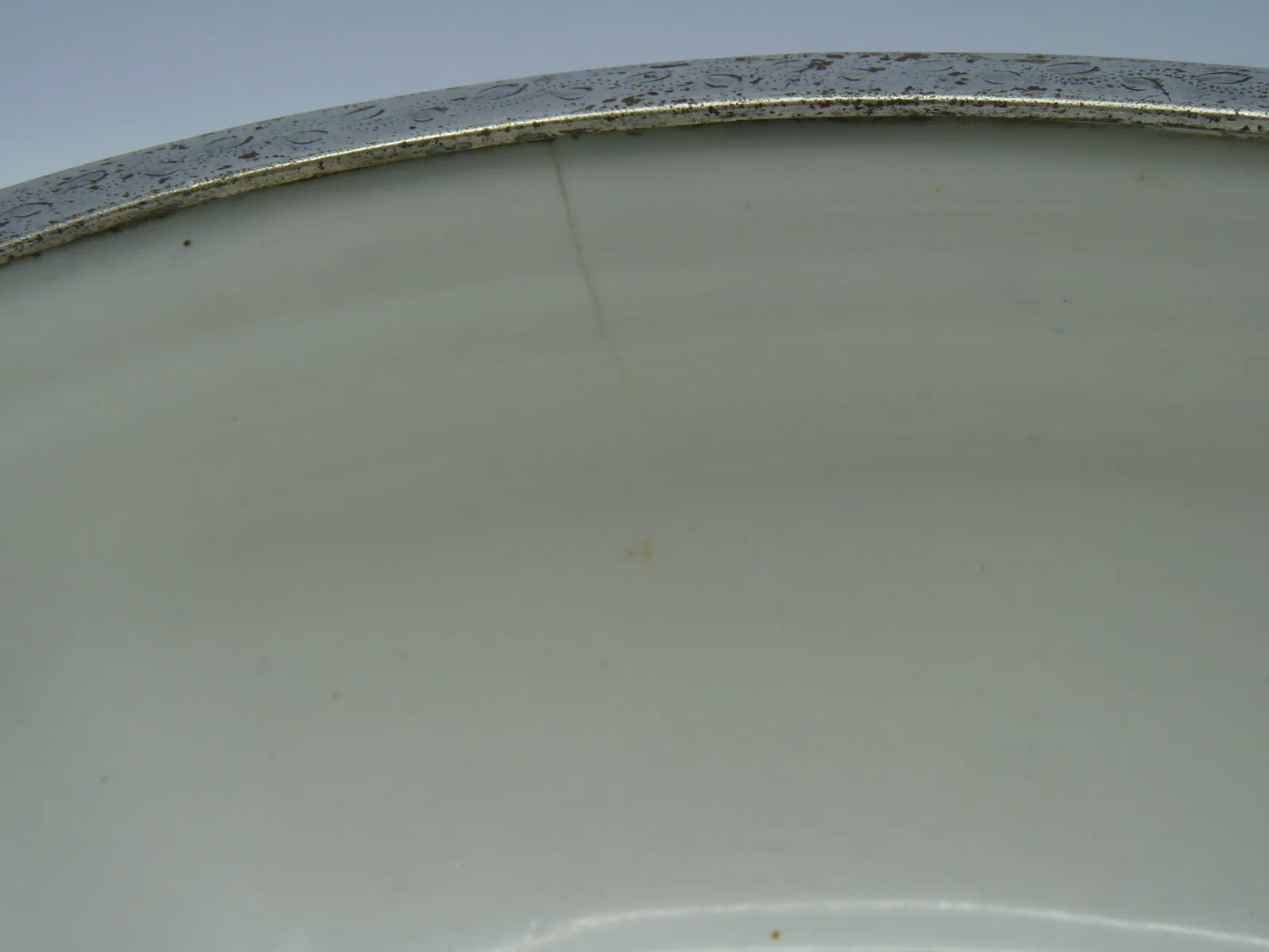 Flow Blue Doulton Salad Bowl - Silver Plated Rim - Image 4