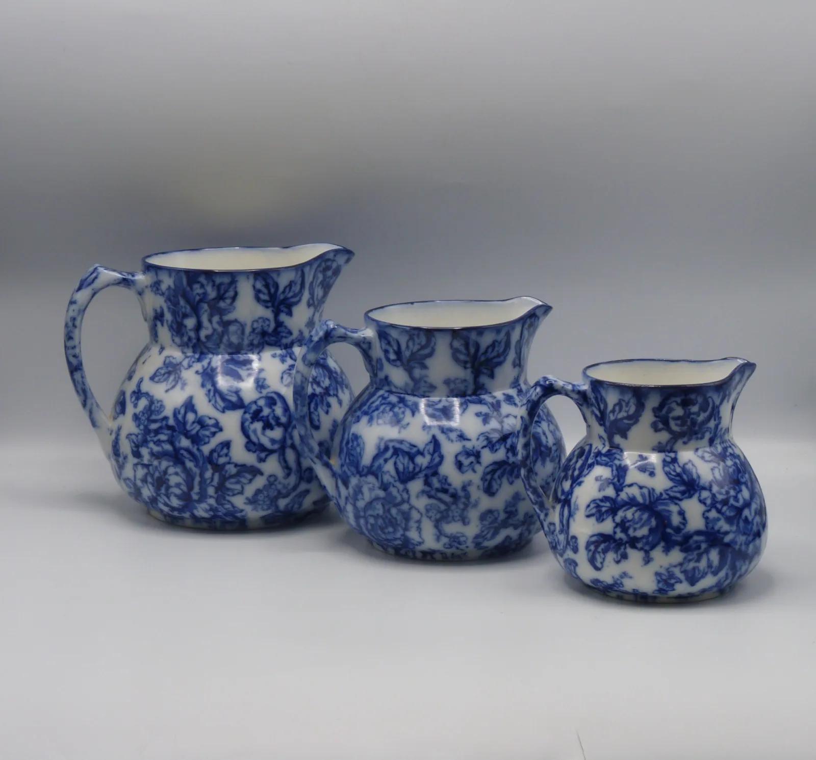 Beautiful set of Flow Blue Graduating Set Of Jugs - Cavendish - Image 3