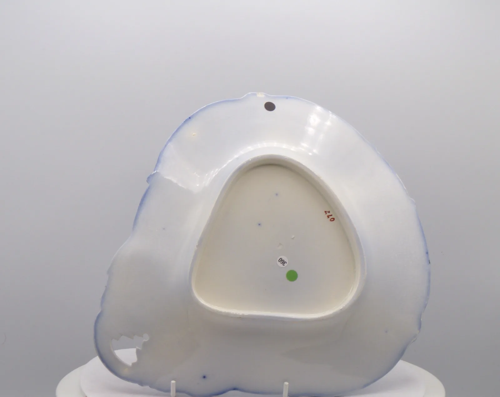 Wonderful Flow Blue & Polychrome Dessert Service - Image 28