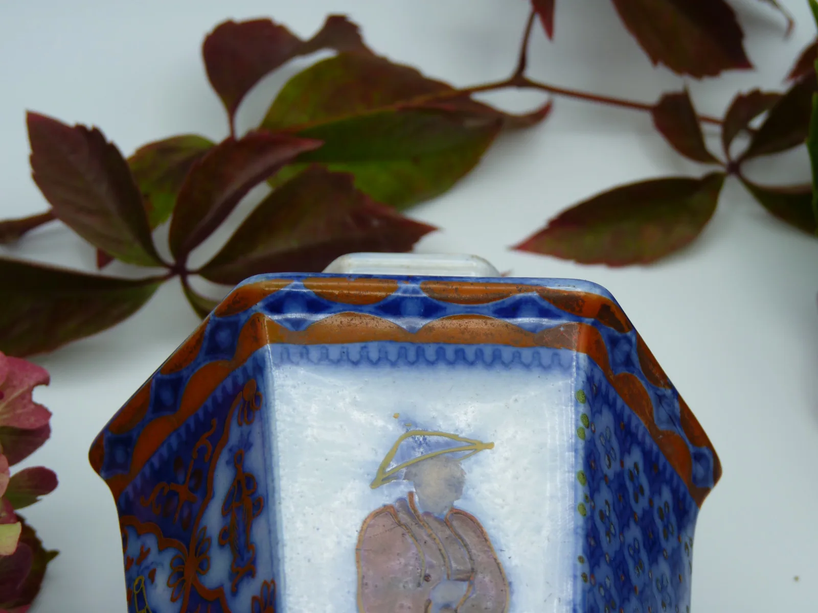 Flow Blue & Polychrome Oriental Design 6 Paneled – Tea Jar - - Image 6