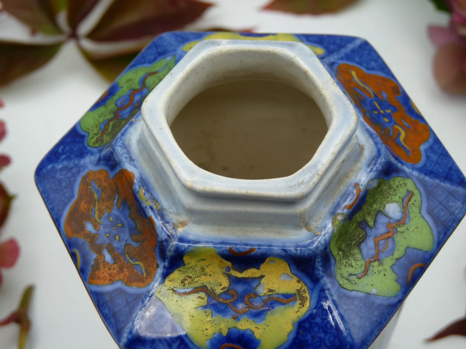 Flow Blue & Polychrome Oriental Design 6 Paneled – Tea Jar - - Image 3