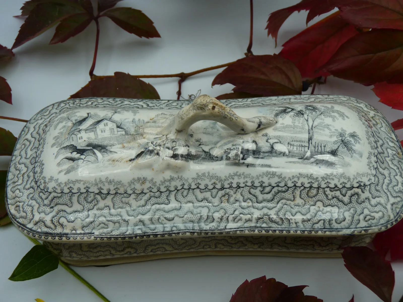 Razor Box –  Transferware - Black/Grey (Mulberry?) - Image 2