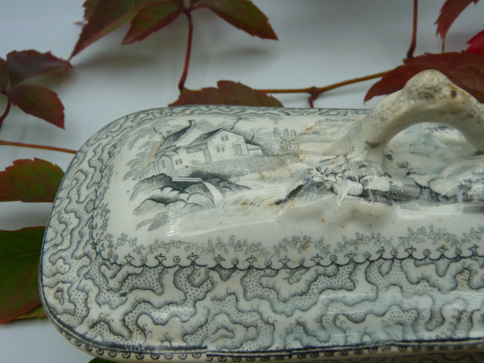 Razor Box –  Transferware - Black/Grey (Mulberry?) - Image 4