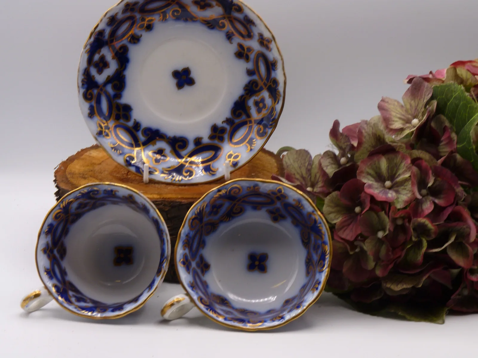 Stunning Victorian Flow Blue Gold Hand Decorated Trio a/f - Image 10