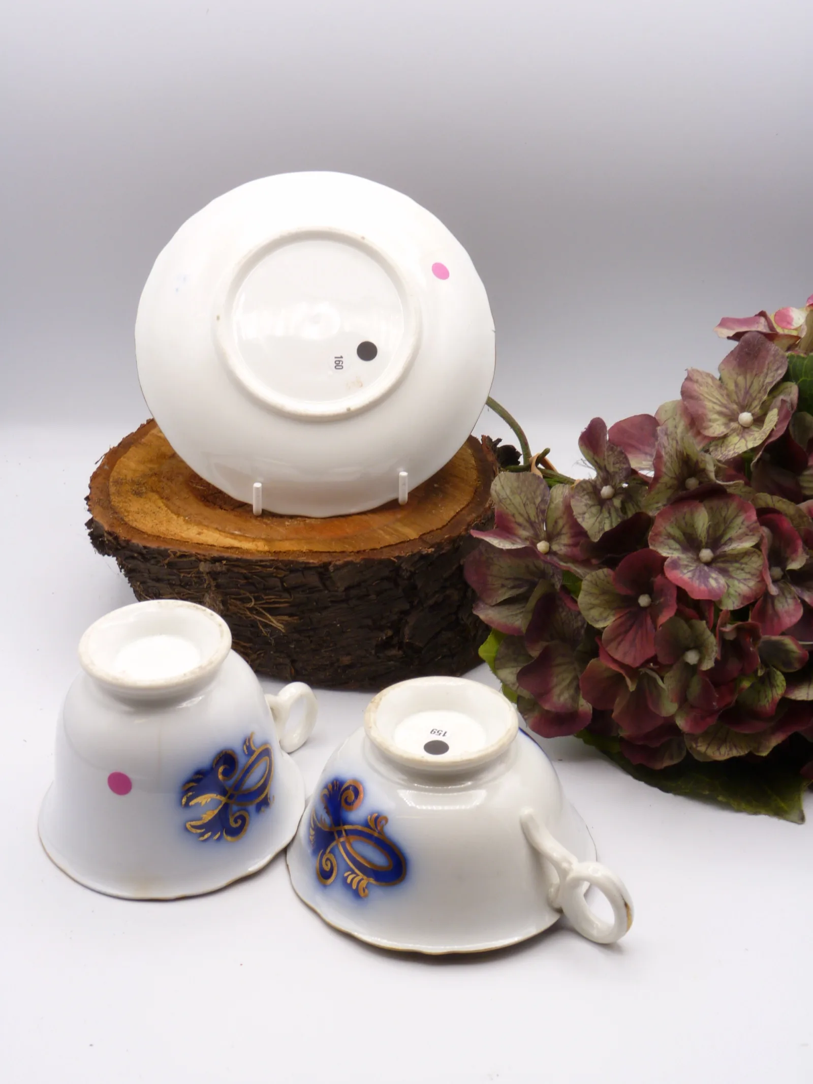Stunning Victorian Flow Blue Gold Hand Decorated Trio a/f - Image 3