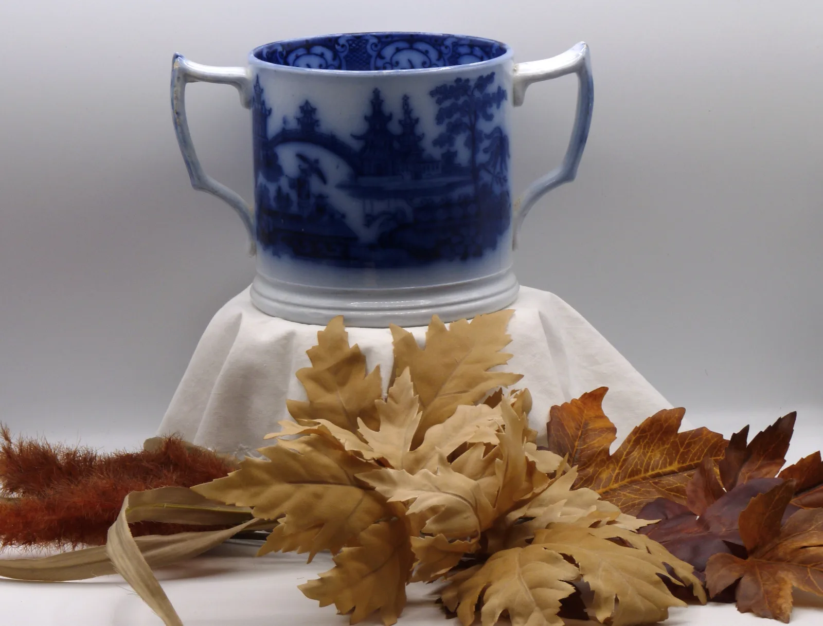 Flow Blue Large Loving Cup - Image 11