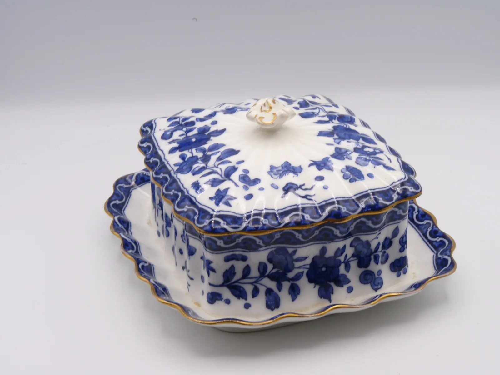 Doulton Sardine Box/Dish Blue-Floral - Image 2