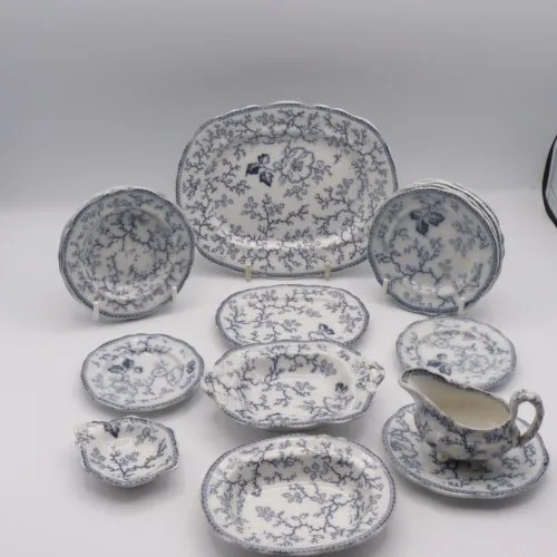 Childs Part Dinner Service – Mulberry - Lady Peel - c1850