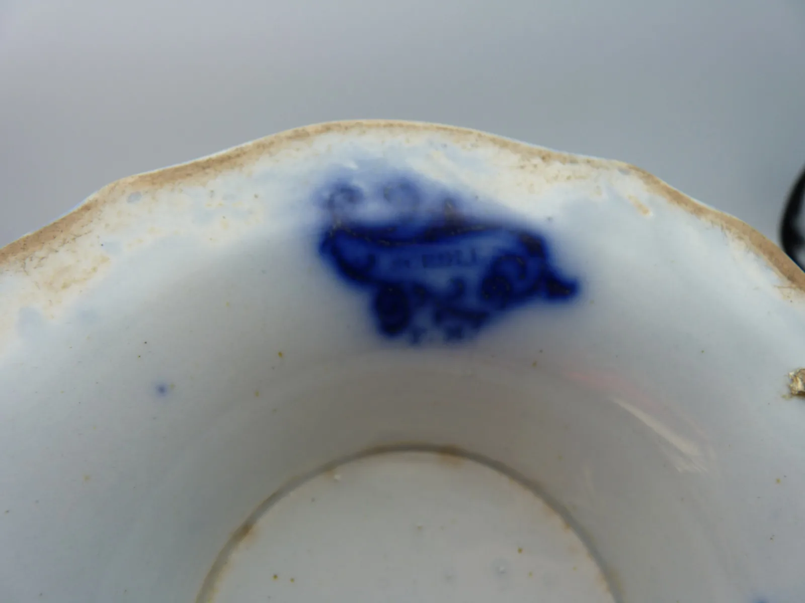 Beautiful Early Twig Handled Flow Blue Compote - Image 8