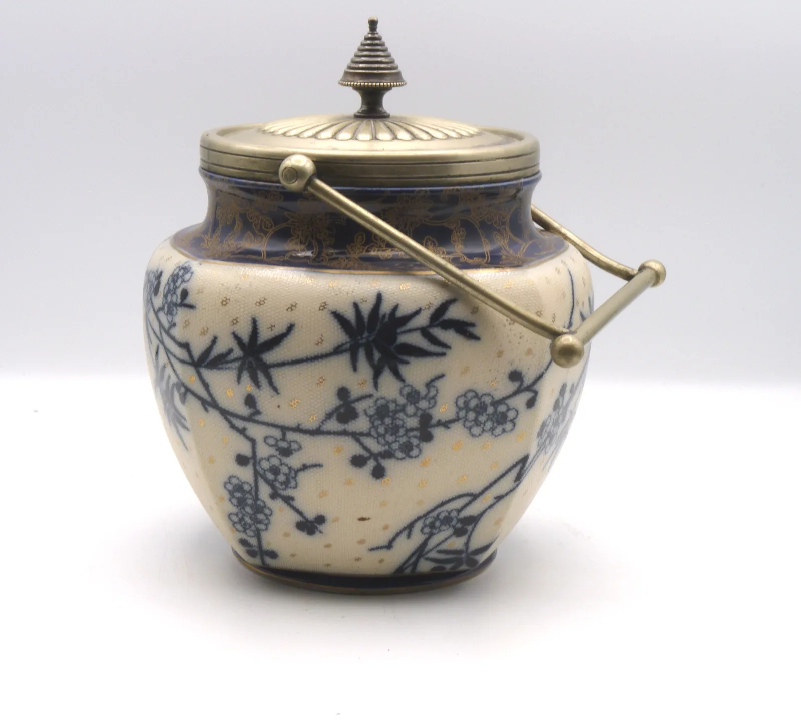 Very Nice Tapestry Doulton Biscuit Barrel  - Image 3