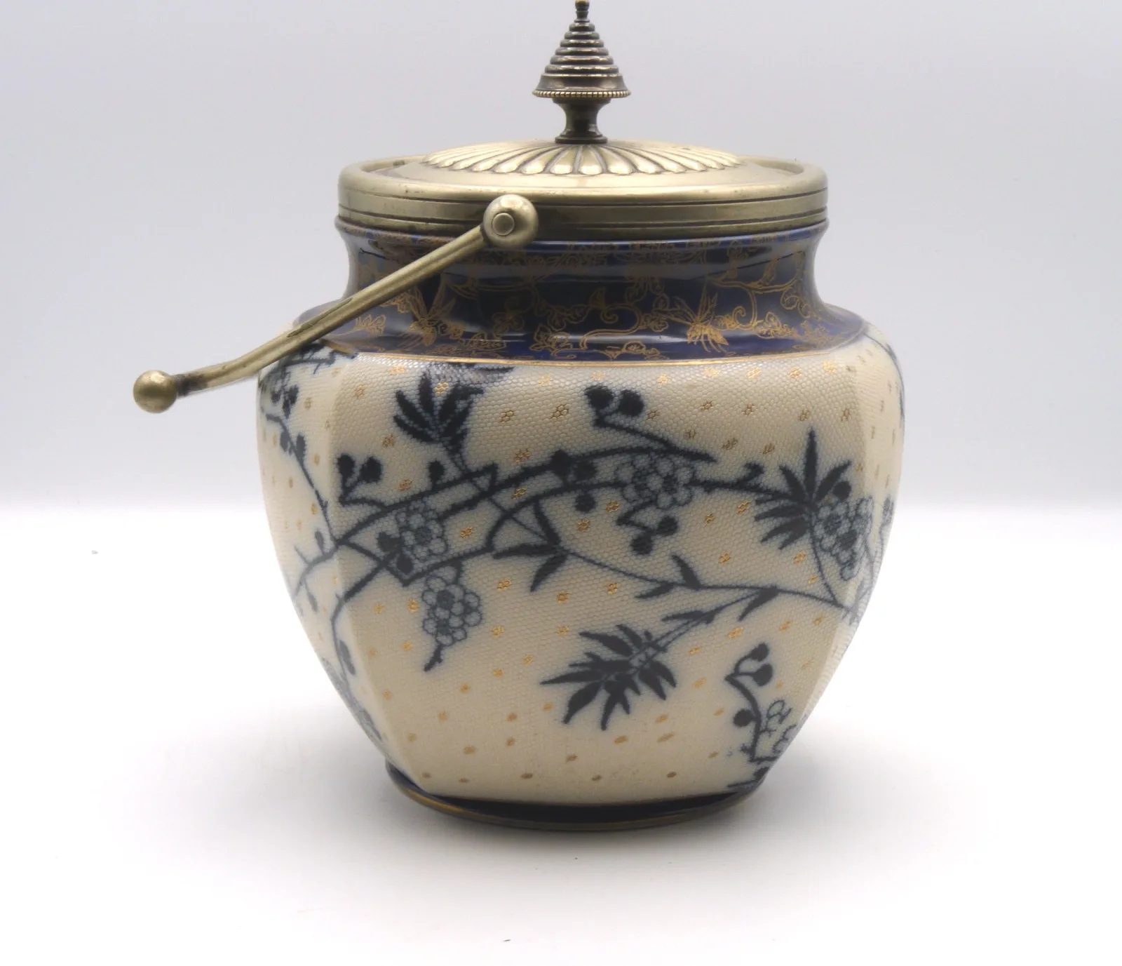 Very Nice Tapestry Doulton Biscuit Barrel  - Image 5