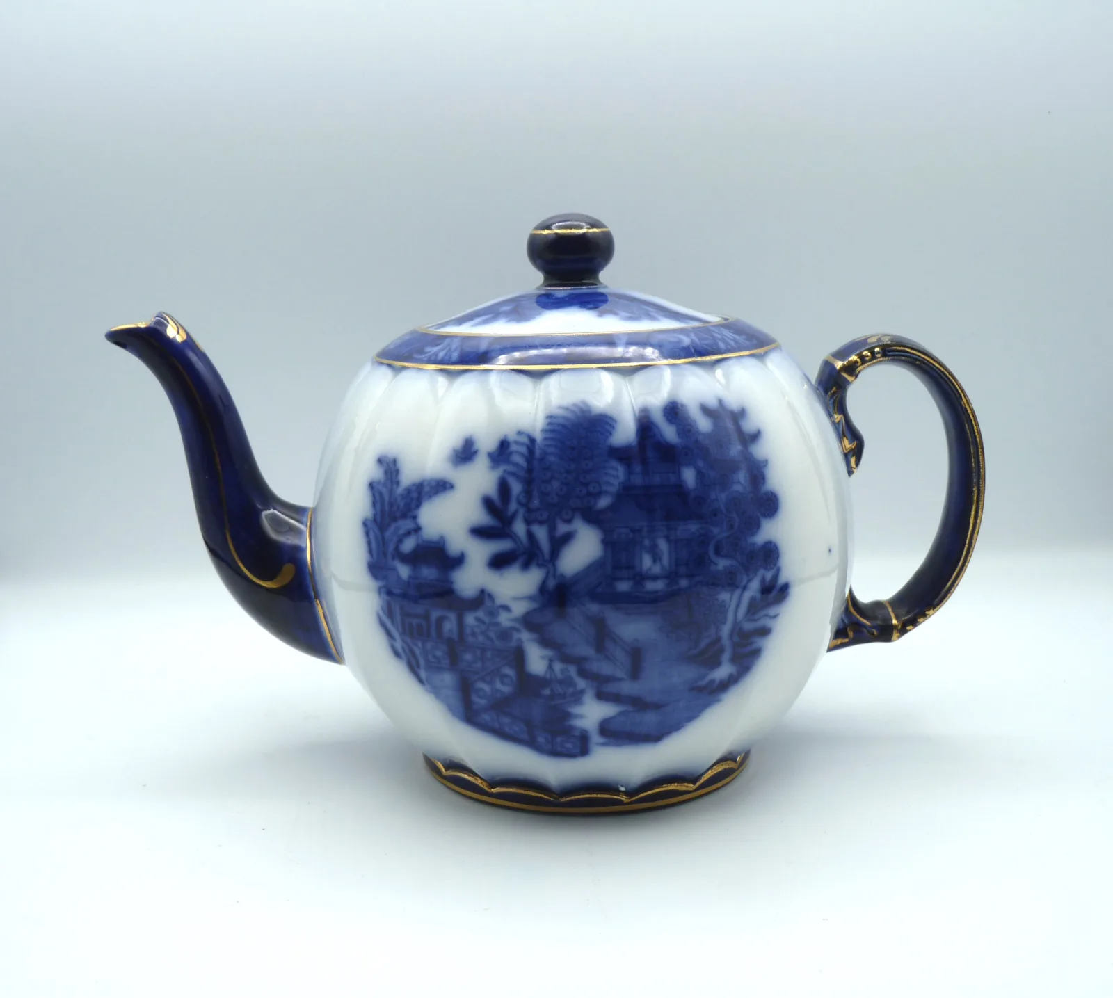 Beautiful Large Flow Blue with  Gold  Teapot -