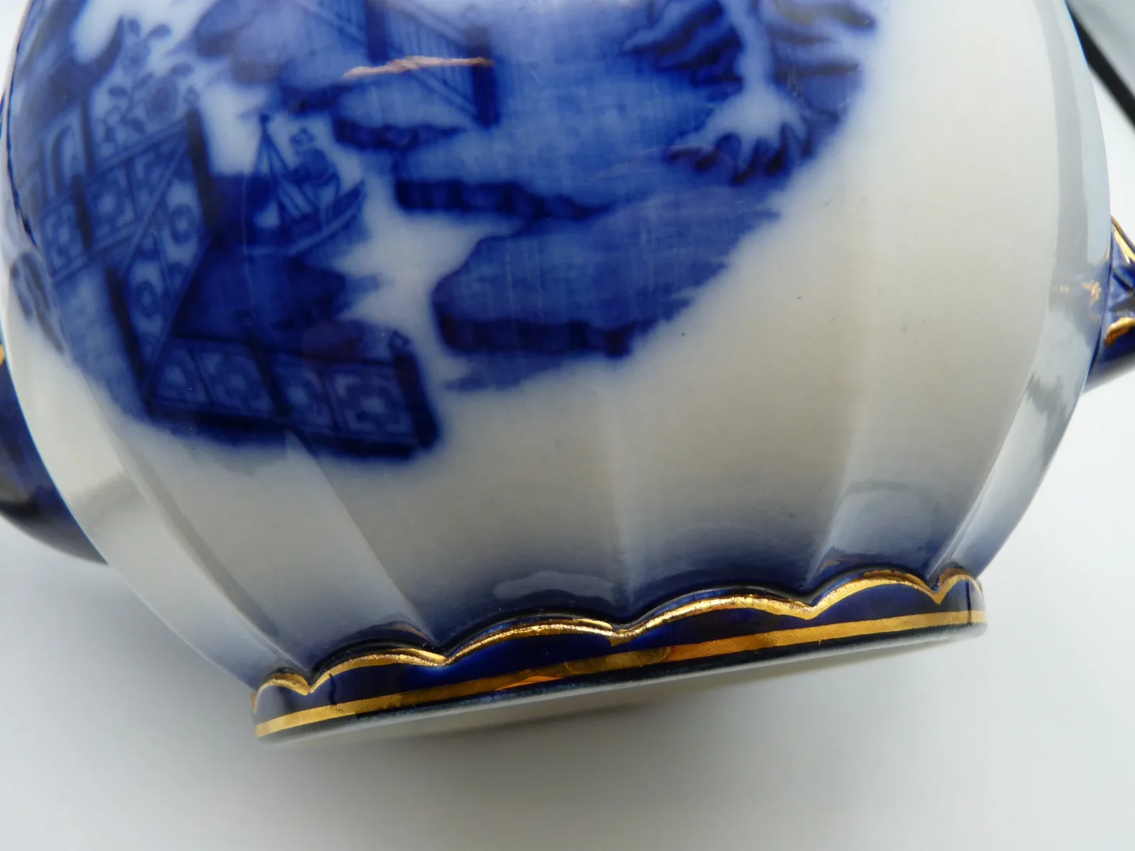 Beautiful Large Flow Blue with  Gold  Teapot - - Image 8