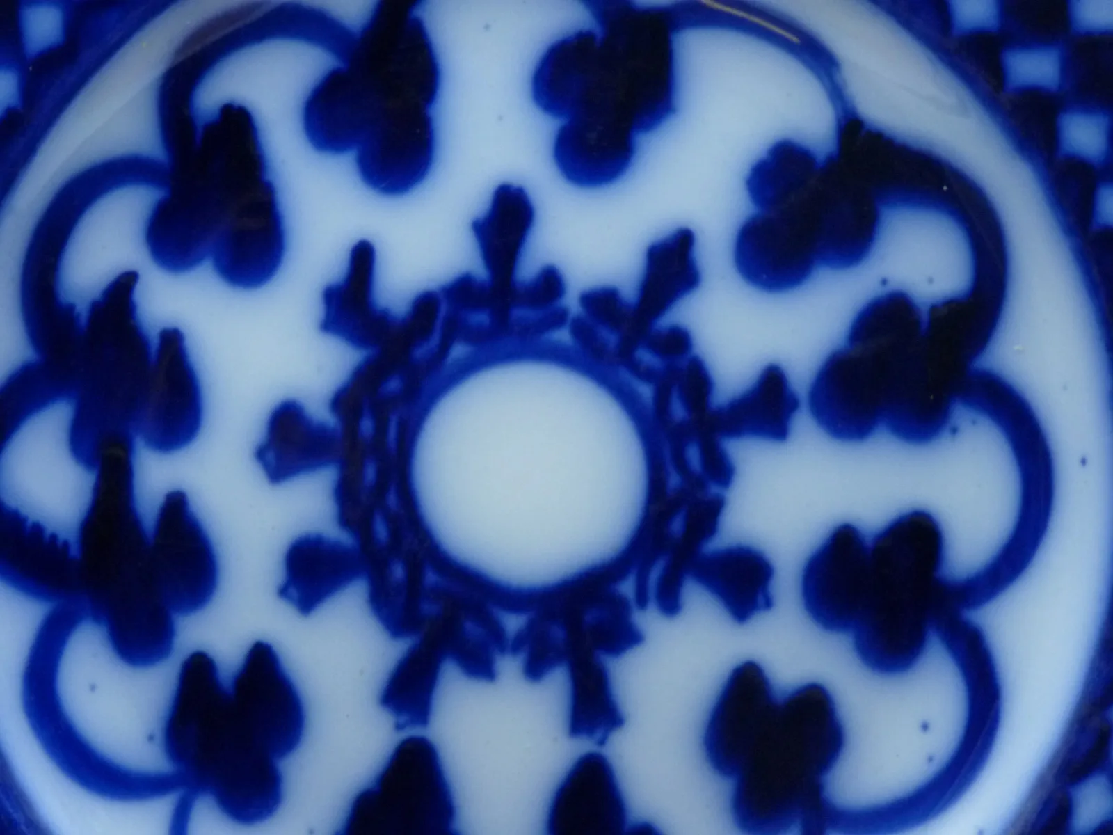 Flow Blue Brushstroke Plate x 1 - Image 7