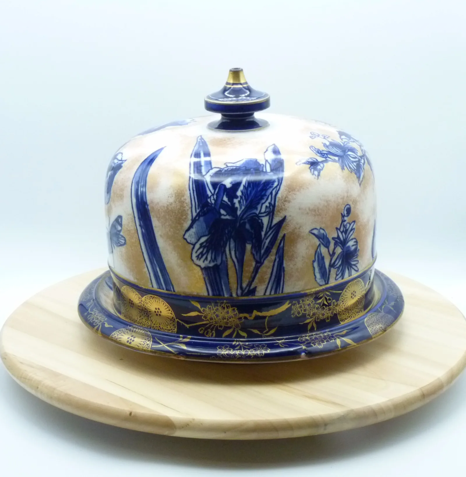 Flow Blue with Gold Large Doulton Cheese Dome - - Image 15