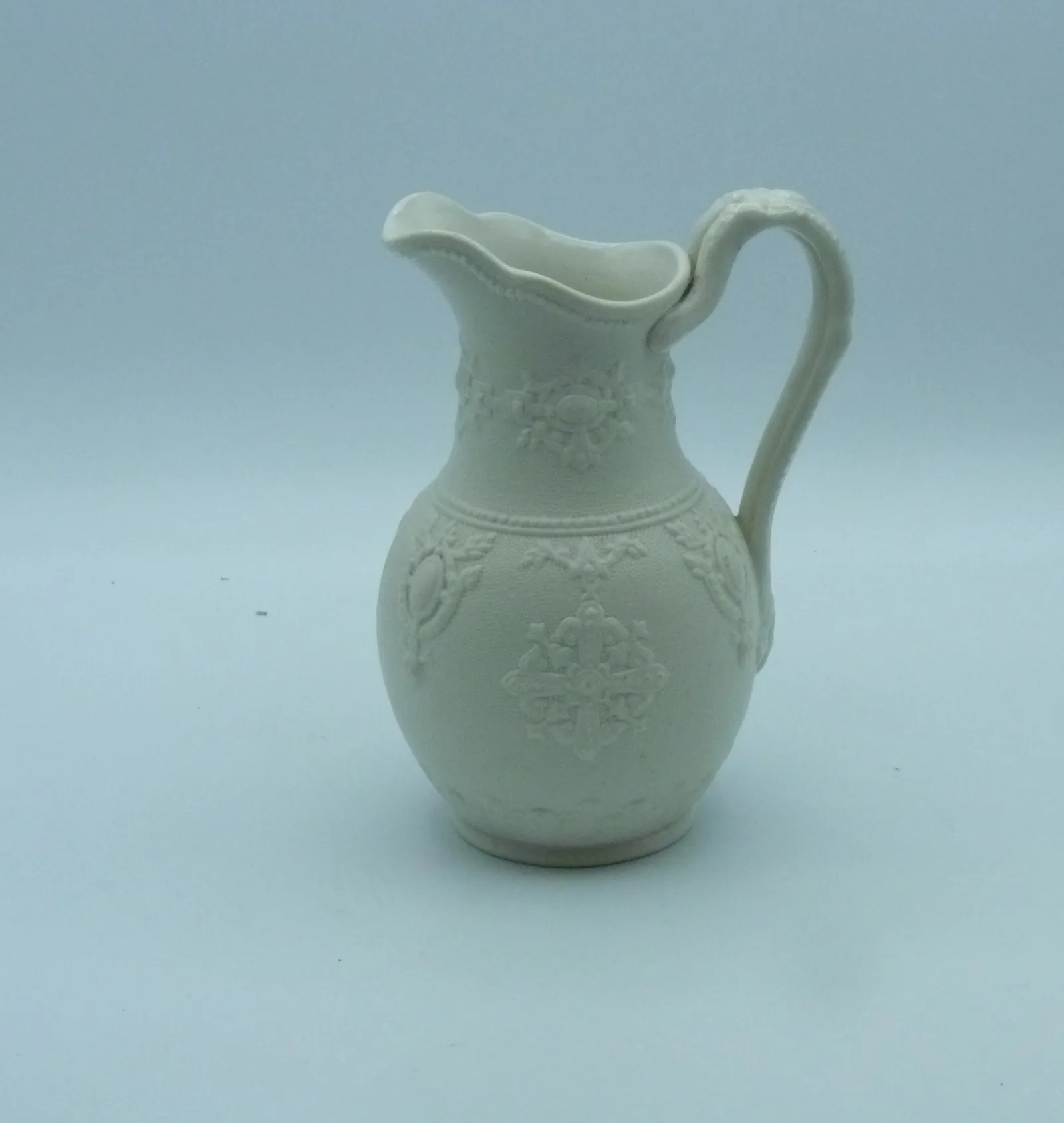 White Embossed – Jewel - Jug