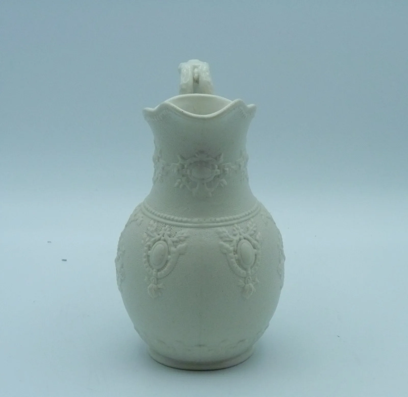 White Embossed – Jewel - Jug - Image 6