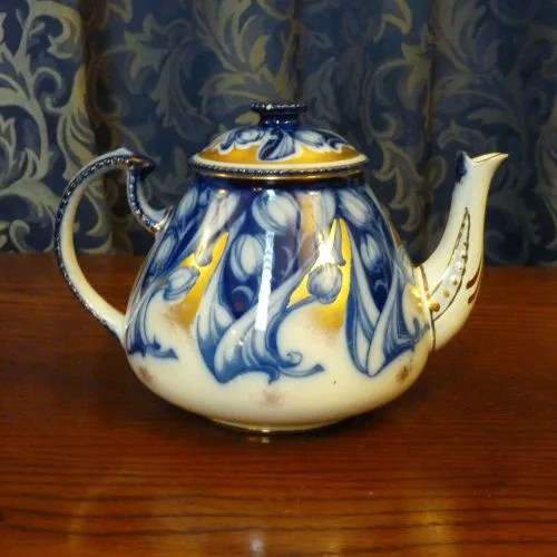 Flow Blue & Gold Teapot – “Florette” - Burgess & Leigh