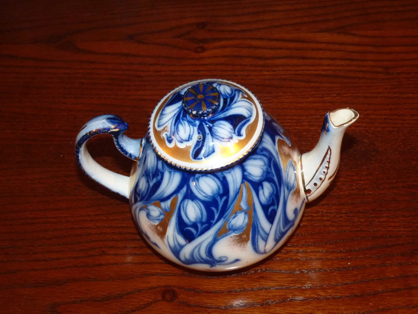 Flow Blue & Gold Teapot – “Florette” - Burgess & Leigh - Image 8