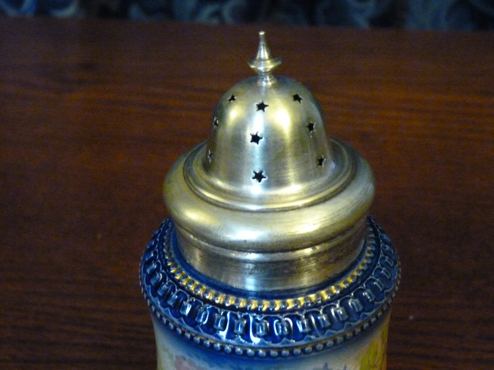 Flow Blue Polychrome Sugar Sifter / Caster/Shaker - Image 10