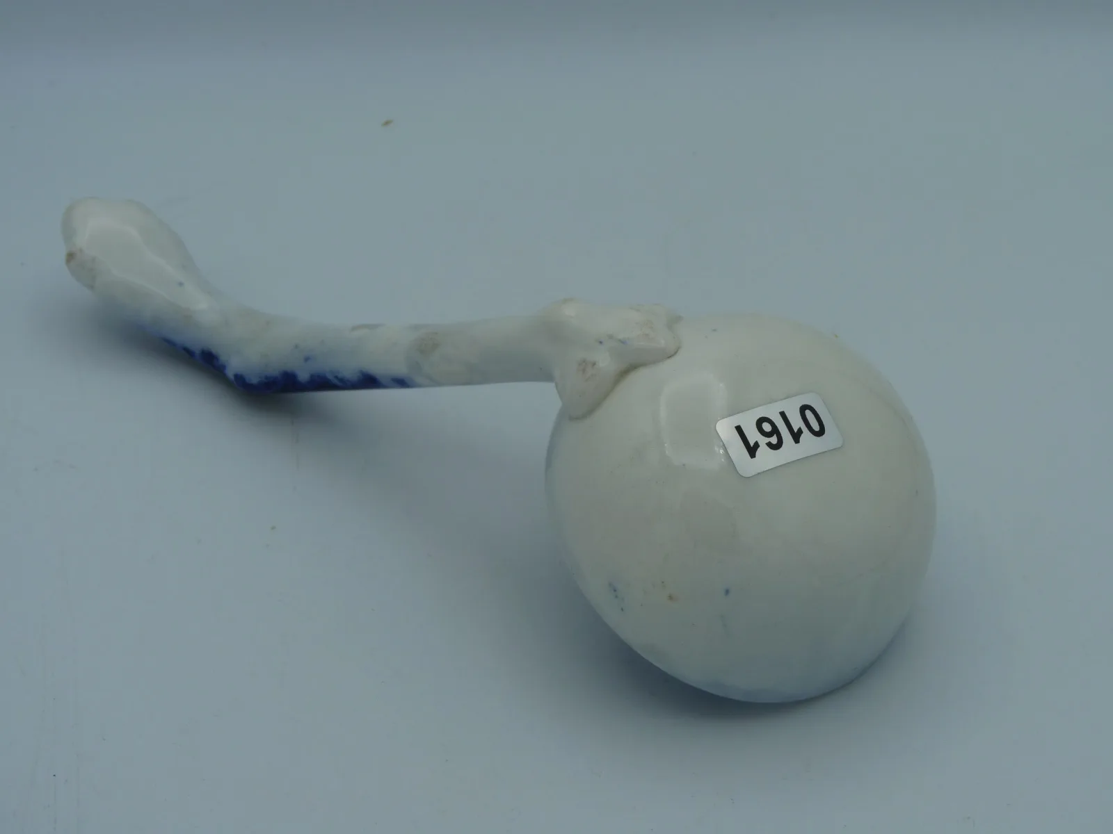 Flow Blue Sauce Ladle - Image 4
