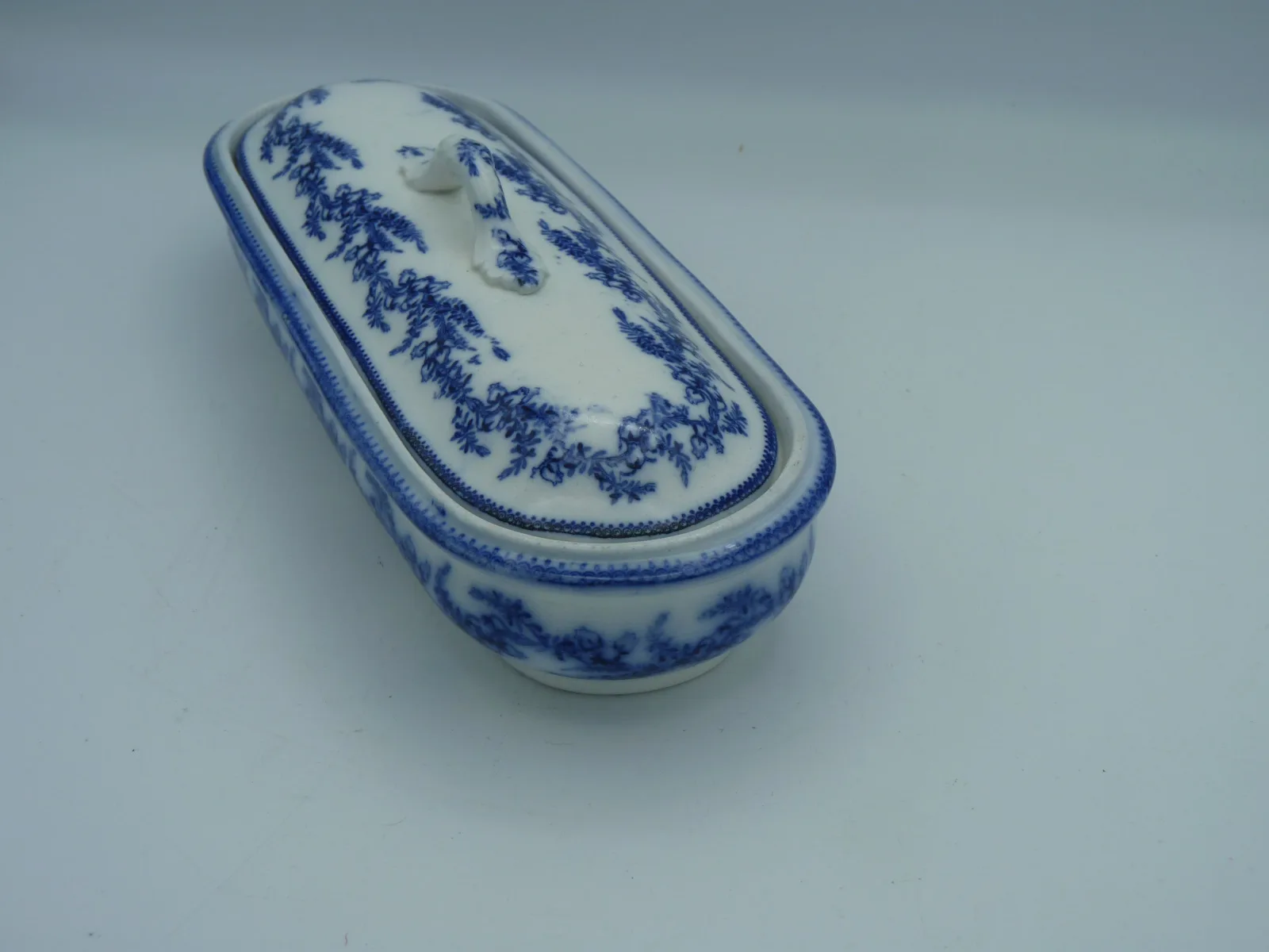 Pretty  Flow Blue Razor Box Base by J. Wedgwood - - Image 11