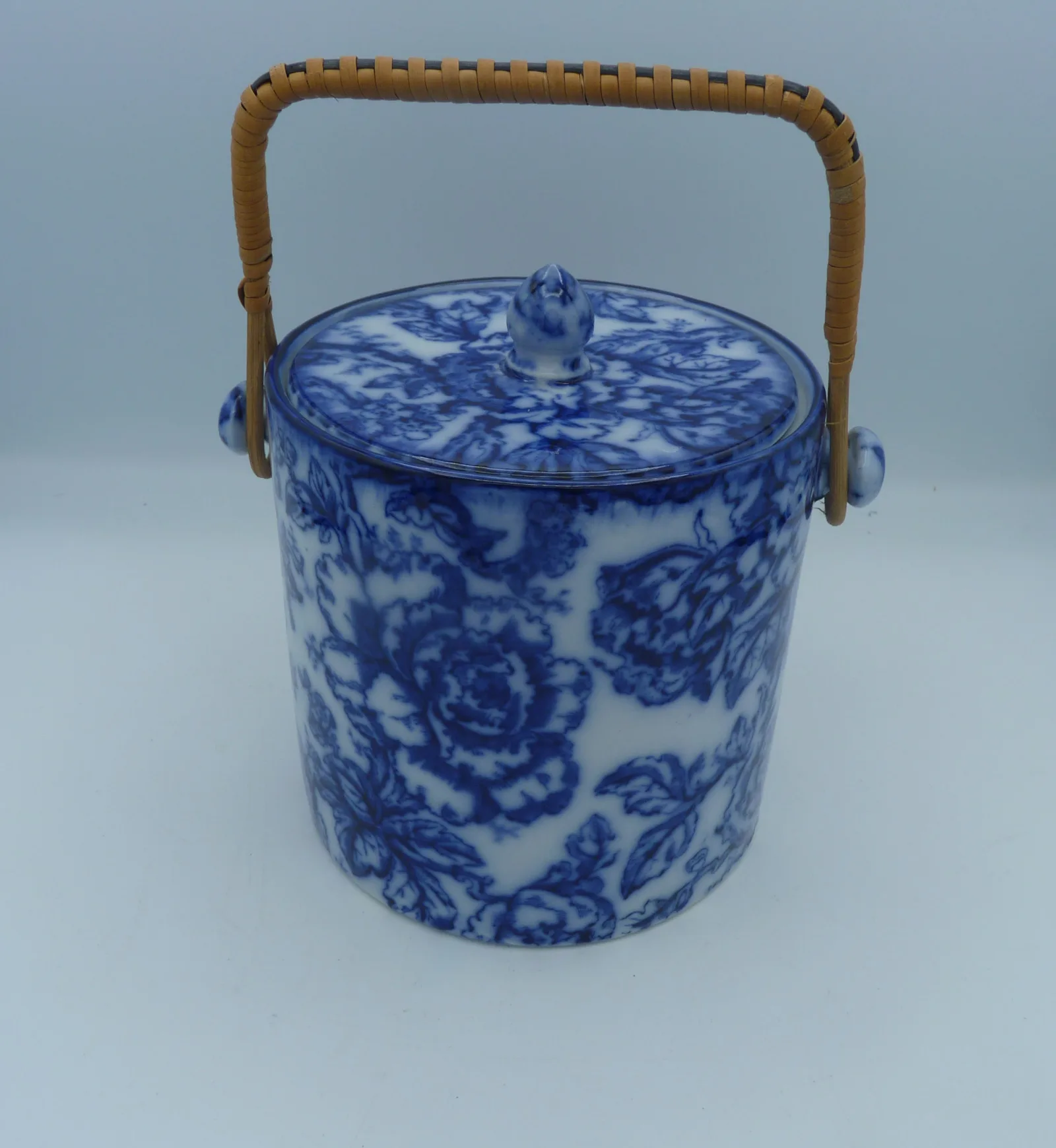 Cavendish - Keeling - Flow Blue Biscuit Barrel