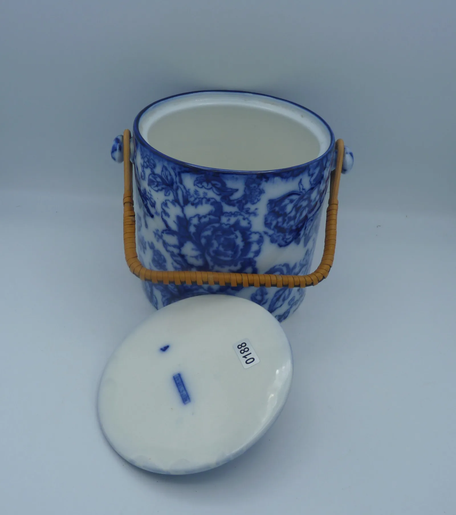 Cavendish - Keeling - Flow Blue Biscuit Barrel - Image 6