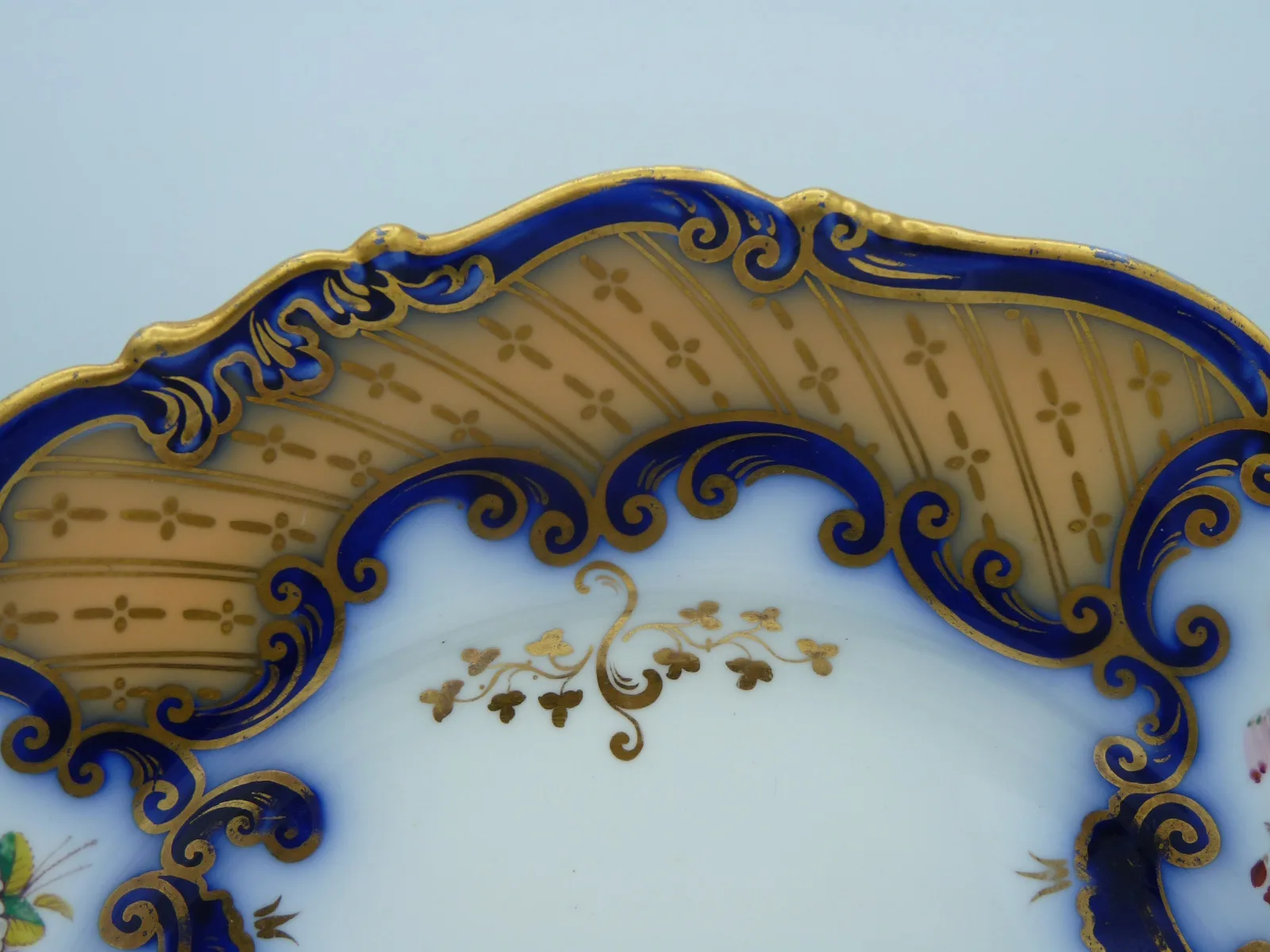 Dessert Plate in Flow Blue Polychrome & Peach Ground Inserts - Image 8