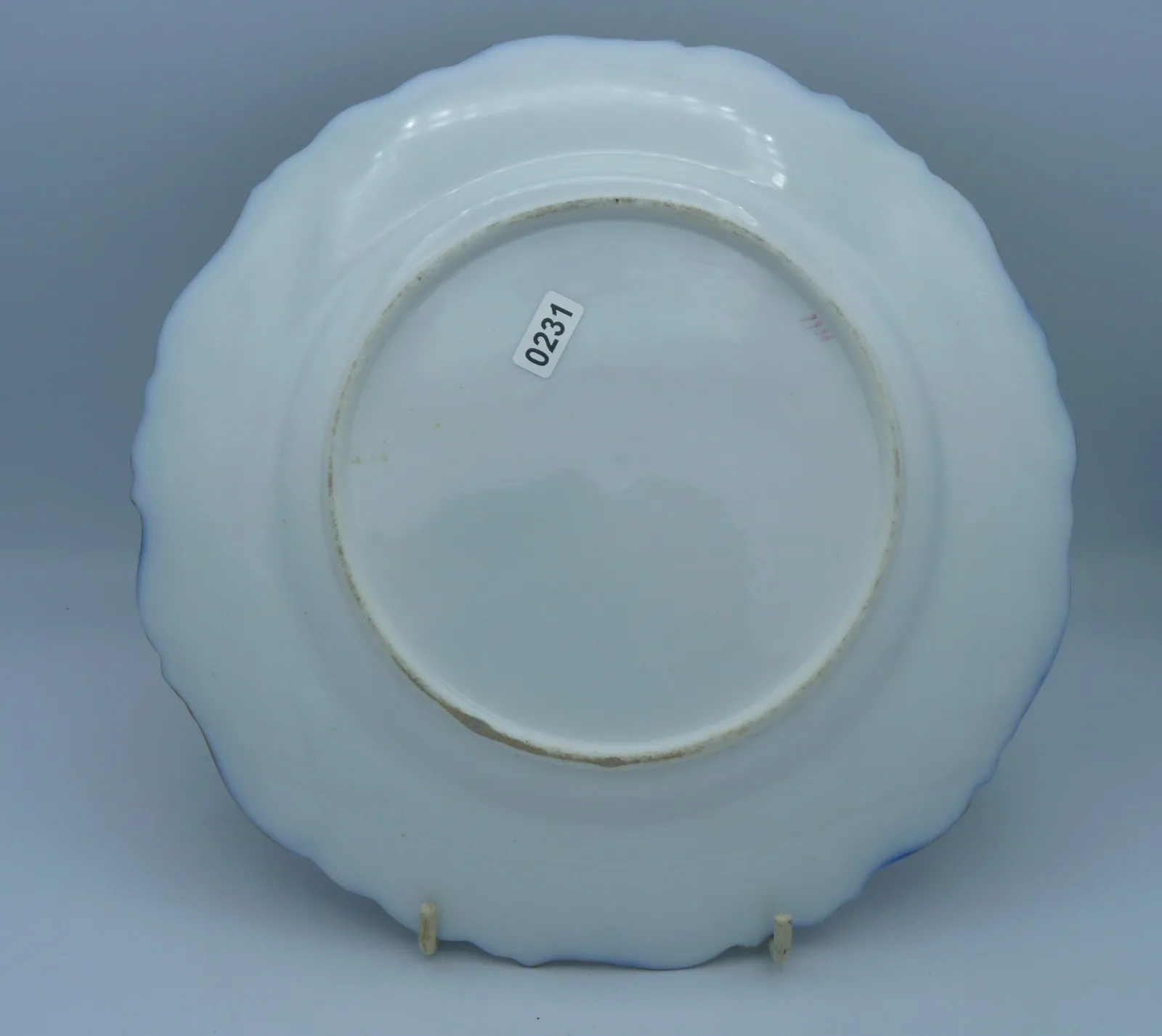 Dessert Plate in Flow Blue Polychrome & Peach Ground Inserts - Image 2