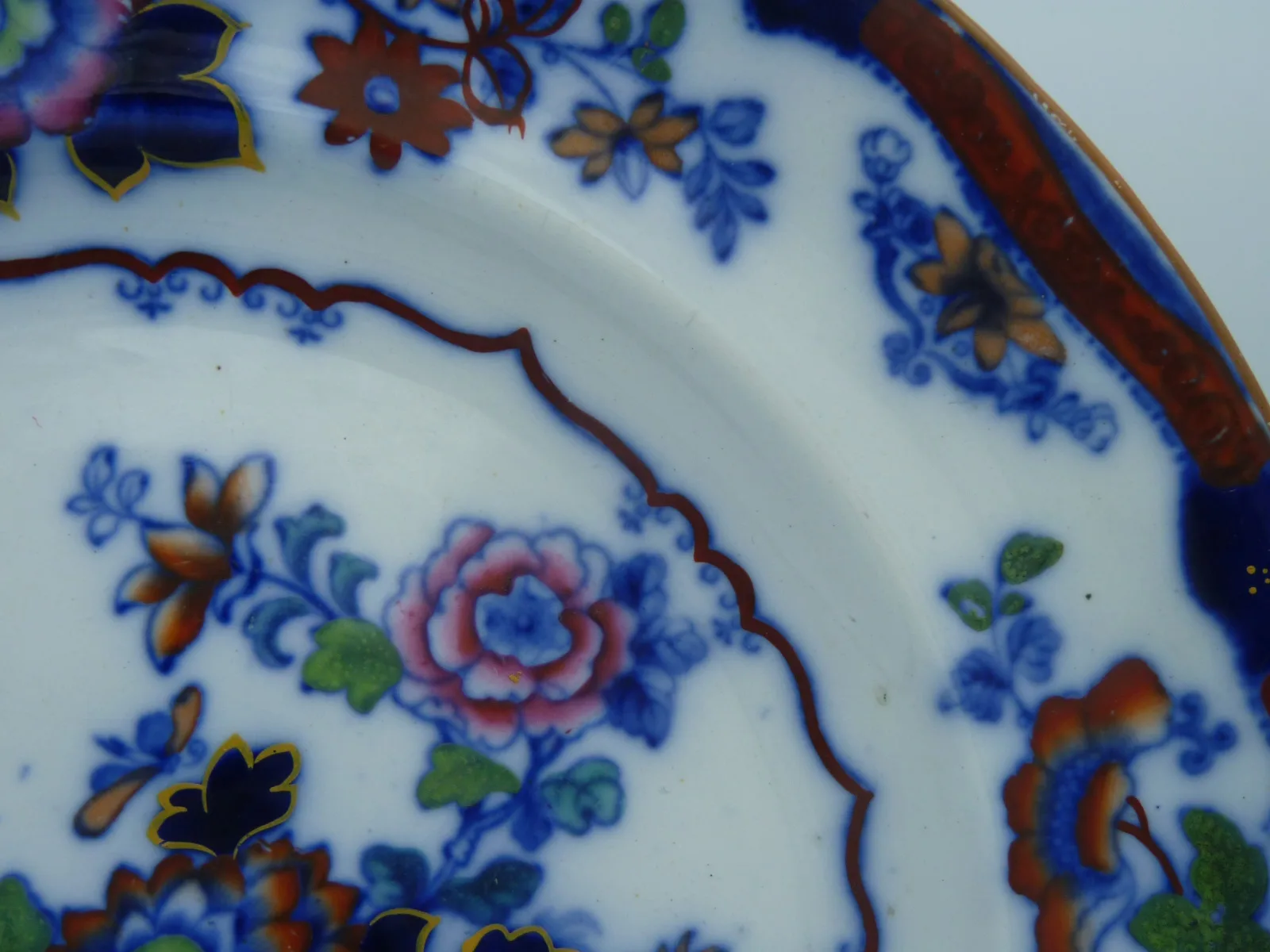 Beautiful Flow Blue & Polychrome Early Plate - Image 17