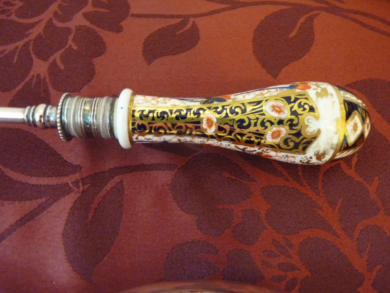 Pair of Imari-style Salad Servers – Polychrome with gold - Image 5