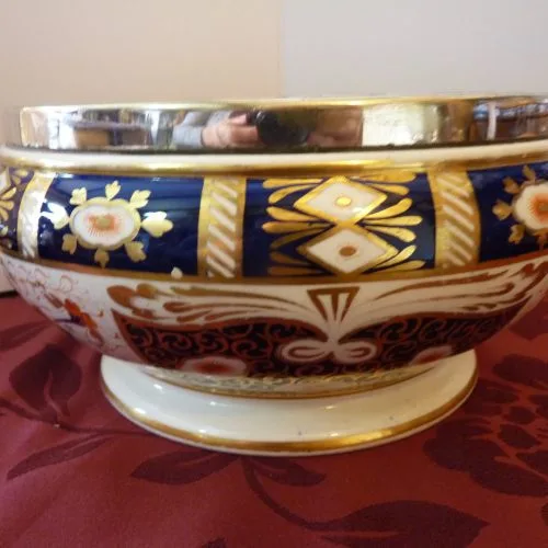 Imari-style Salad Bowl with Silver Plated Rim – Polychrome with gold